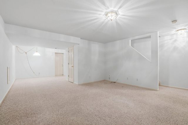 8502 BOVELDER DR, Laurel, MD 20708