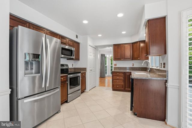 8502 BOVELDER DR, Laurel, MD 20708