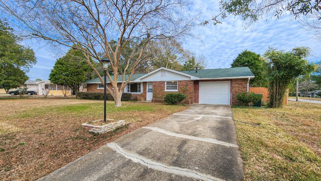 109 NW Maurice Avenue, Fort Walton Beach, FL 32548