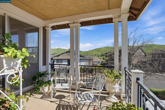 6560 Deerfield Dr, Vallejo, CA 94591