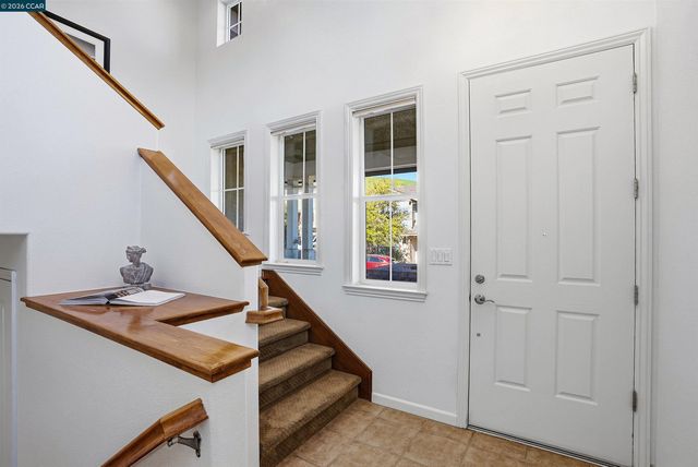 6560 Deerfield Dr, Vallejo, CA 94591