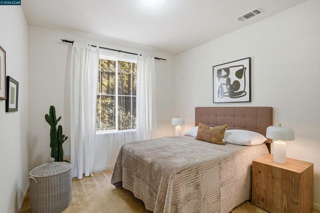 6560 Deerfield Dr, Vallejo, CA 94591