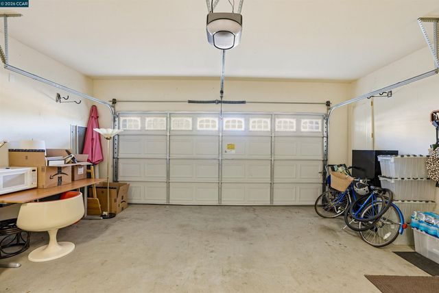 6560 Deerfield Dr, Vallejo, CA 94591