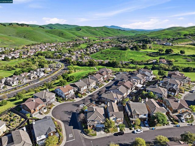 6560 Deerfield Dr, Vallejo, CA 94591