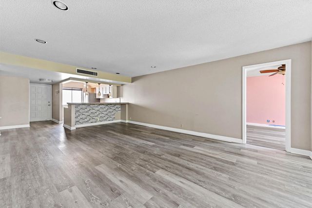 4080 Tivoli Court 202, Lake Worth, FL 33467
