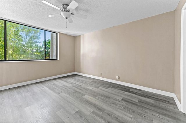 4080 Tivoli Court 202, Lake Worth, FL 33467