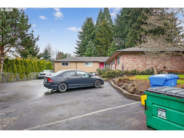 18010 Se LANGENSAND Rd, Sandy, OR 97055