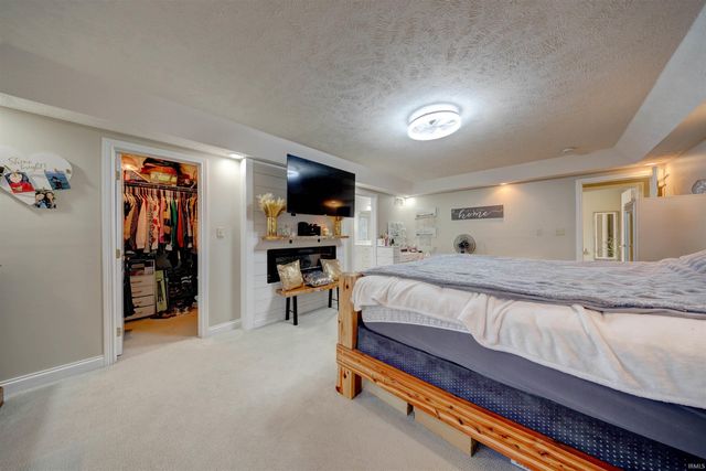 9040 Steward Road, Tell City, IN 47586