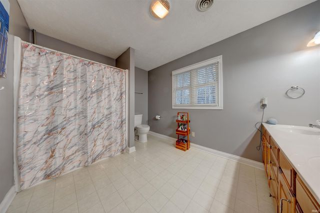 9040 Steward Road, Tell City, IN 47586