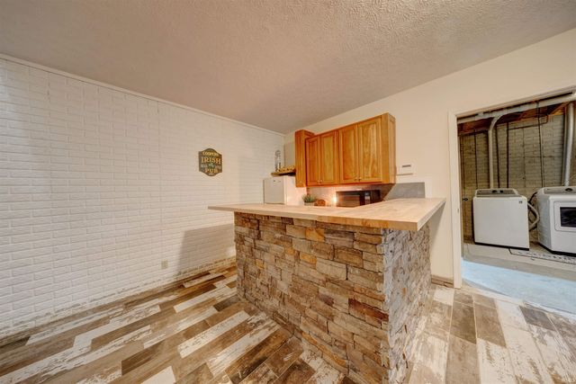 9040 Steward Road, Tell City, IN 47586