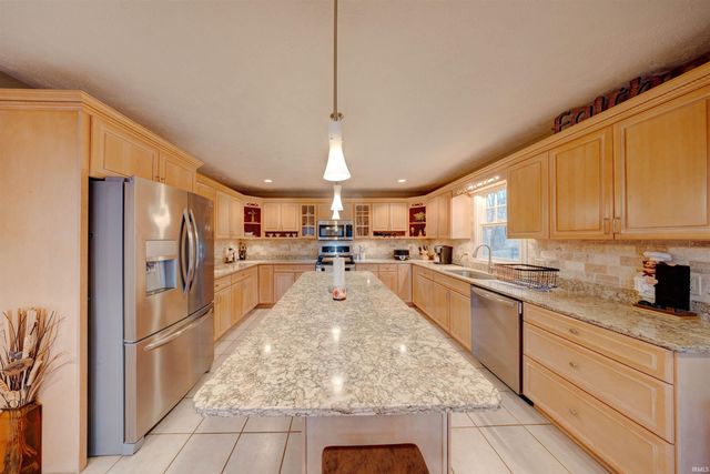 9040 Steward Road, Tell City, IN 47586