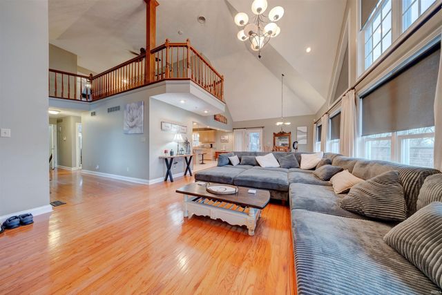 9040 Steward Road, Tell City, IN 47586