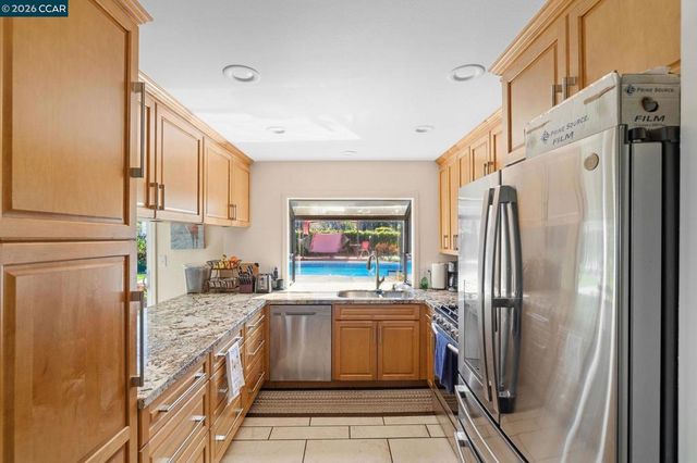 3636 3636 Shenandoah Ct, Pleasanton, CA 94588