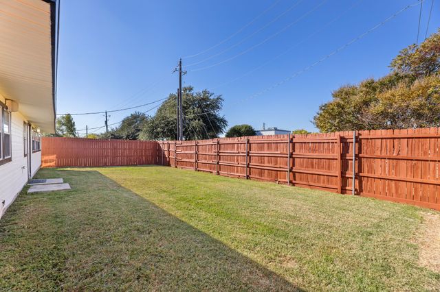 100 W Way Drive, Allen, TX 75002
