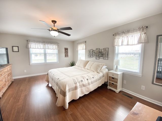 577 Maple Springs Rd, Manchester, TN 37355