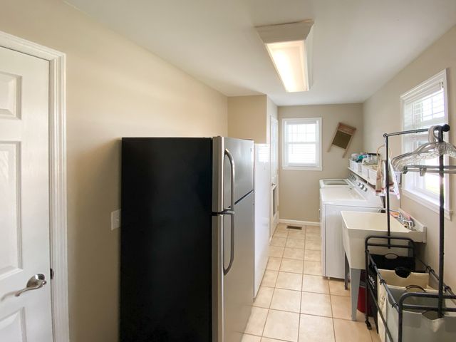 577 Maple Springs Rd, Manchester, TN 37355