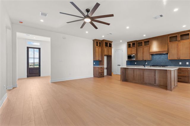 1908 Heritage Knoll Drive, Sherman, TX 75092