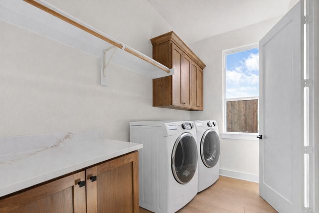 1908 Heritage Knoll Drive, Sherman, TX 75092