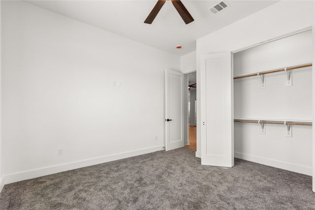 1908 Heritage Knoll Drive, Sherman, TX 75092