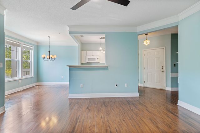 2322 Chatelain Way, Mount Pleasant, SC 29464