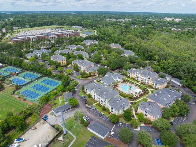 2322 Chatelain Way, Mount Pleasant, SC 29464