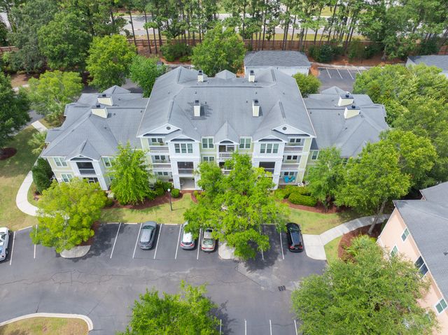 2322 Chatelain Way, Mount Pleasant, SC 29464