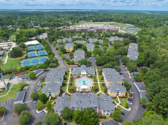 2322 Chatelain Way, Mount Pleasant, SC 29464