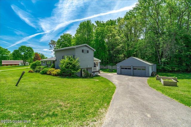 754 Swaggertown Road, Charlton, NY 12302