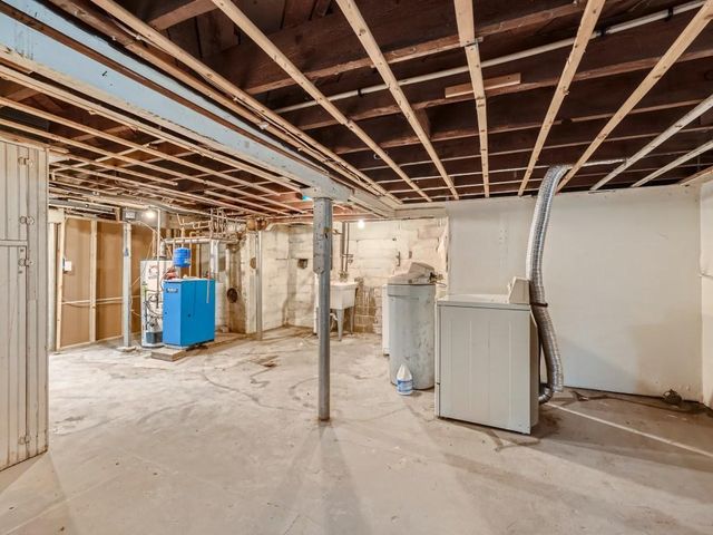 555 Tyler Street, Anoka, MN 55303