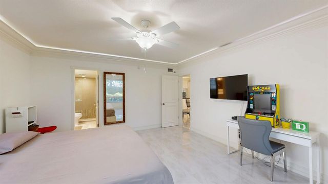 4291 NW 9th Avenue 106, Deerfield Beach, FL 33064