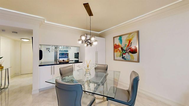4291 NW 9th Avenue 106, Deerfield Beach, FL 33064