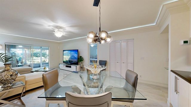 4291 NW 9th Avenue 106, Deerfield Beach, FL 33064