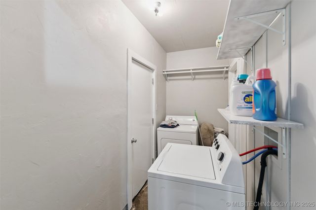 3018 S Joplin Avenue, Tulsa, OK 74114