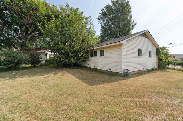 3018 S Joplin Avenue, Tulsa, OK 74114