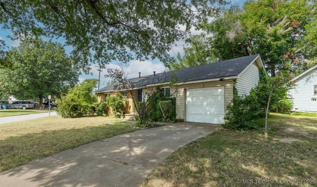 3018 S Joplin Avenue, Tulsa, OK 74114