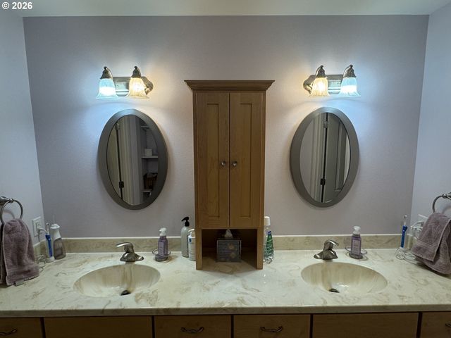 83269 CLEAR LAKE Rd, Florence, OR 97439