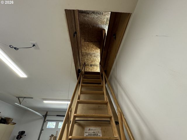 83269 CLEAR LAKE Rd, Florence, OR 97439