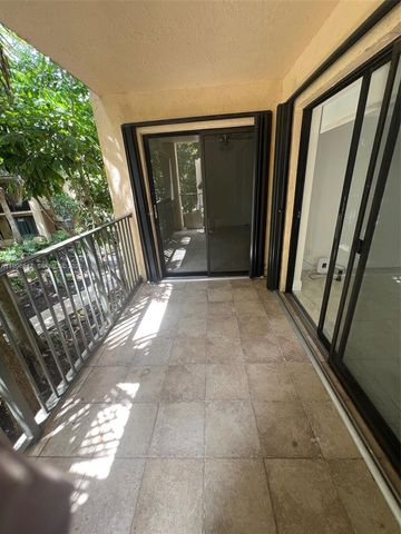 9999 Summerbreeze Dr 214, Sunrise, FL 33322