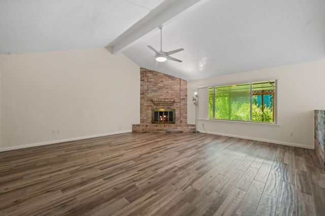 19907 Lions Gate Drive, Humble, TX 77338