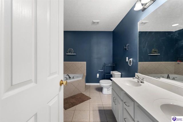 57 Stirrup Court, Rineyville, KY 40162