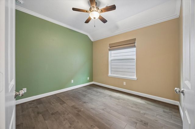 1135 Aurora Street, Houston, TX 77009