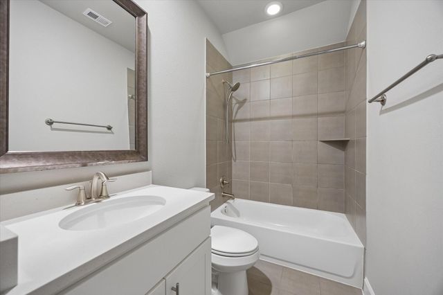 1135 Aurora Street, Houston, TX 77009