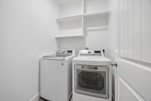 1135 Aurora Street, Houston, TX 77009