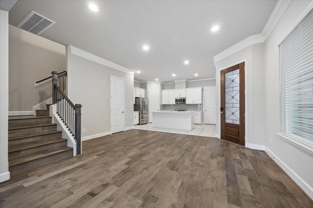 1135 Aurora Street, Houston, TX 77009