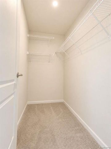 22518 Woodbridge Lane, Novi, MI 48375