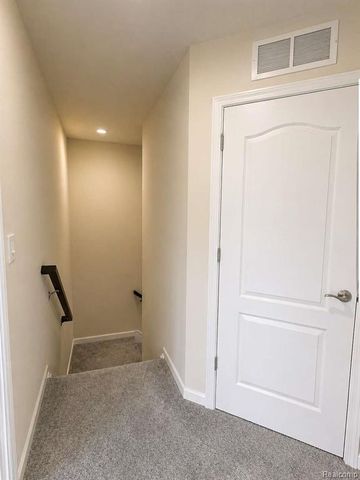 22518 Woodbridge Lane, Novi, MI 48375