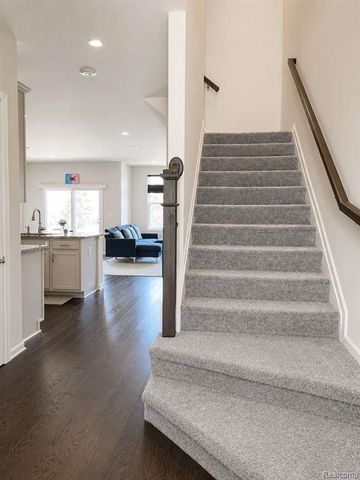 22518 Woodbridge Lane, Novi, MI 48375