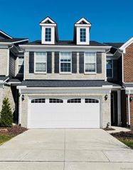 22518 Woodbridge Lane, Novi, MI 48375