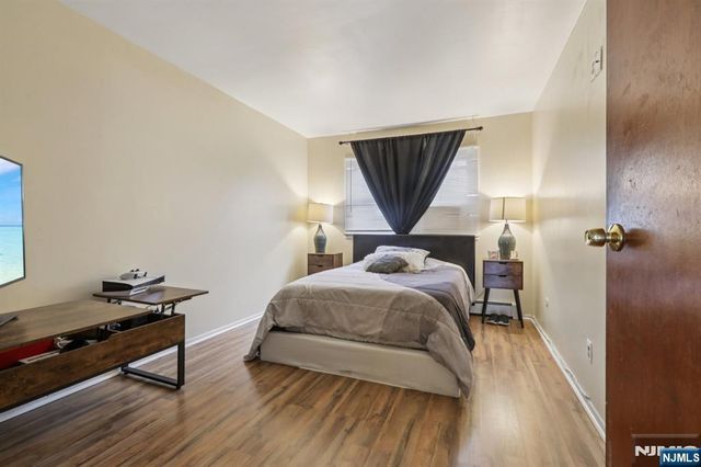 6107 Palisade Avenue, West New York, NJ 07093