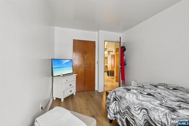 6107 Palisade Avenue, West New York, NJ 07093